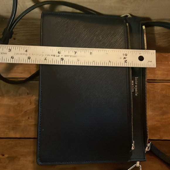 Kate Spade purse - Picture 5 of 5